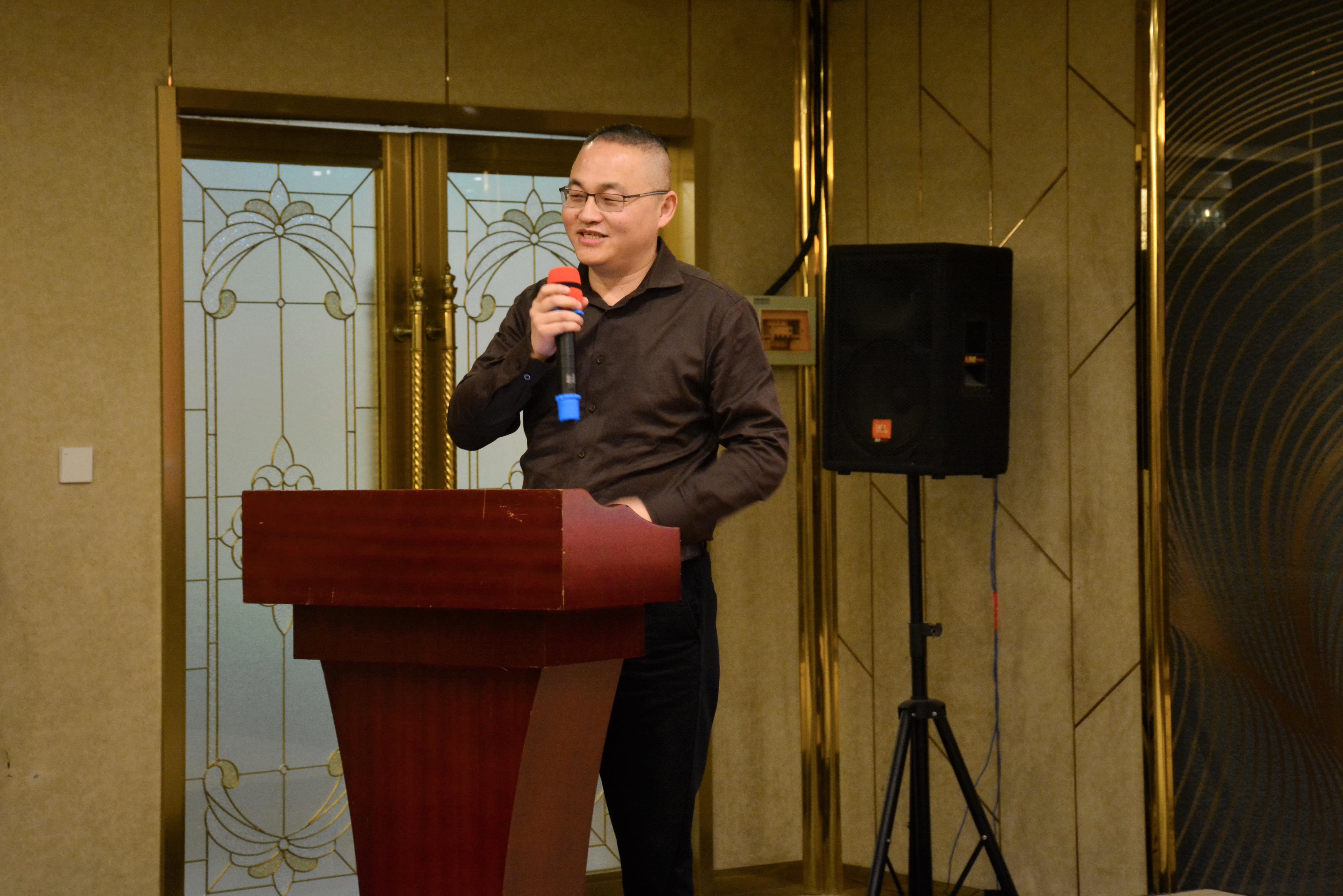 莘纳吉科技2024年度骨干会议暨年终表彰会圆满落幕